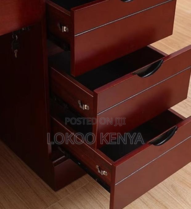 Office Desk; Executive Mahogany 1.4 M Rectangular Office Computer Desk - thumbnail 5