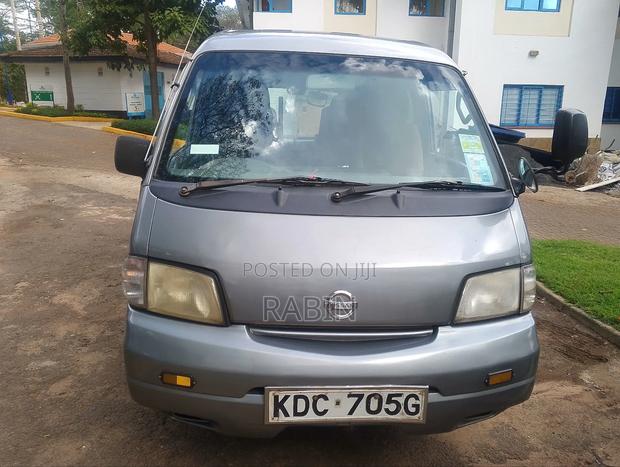 Nissan Vanette 2013 Grey