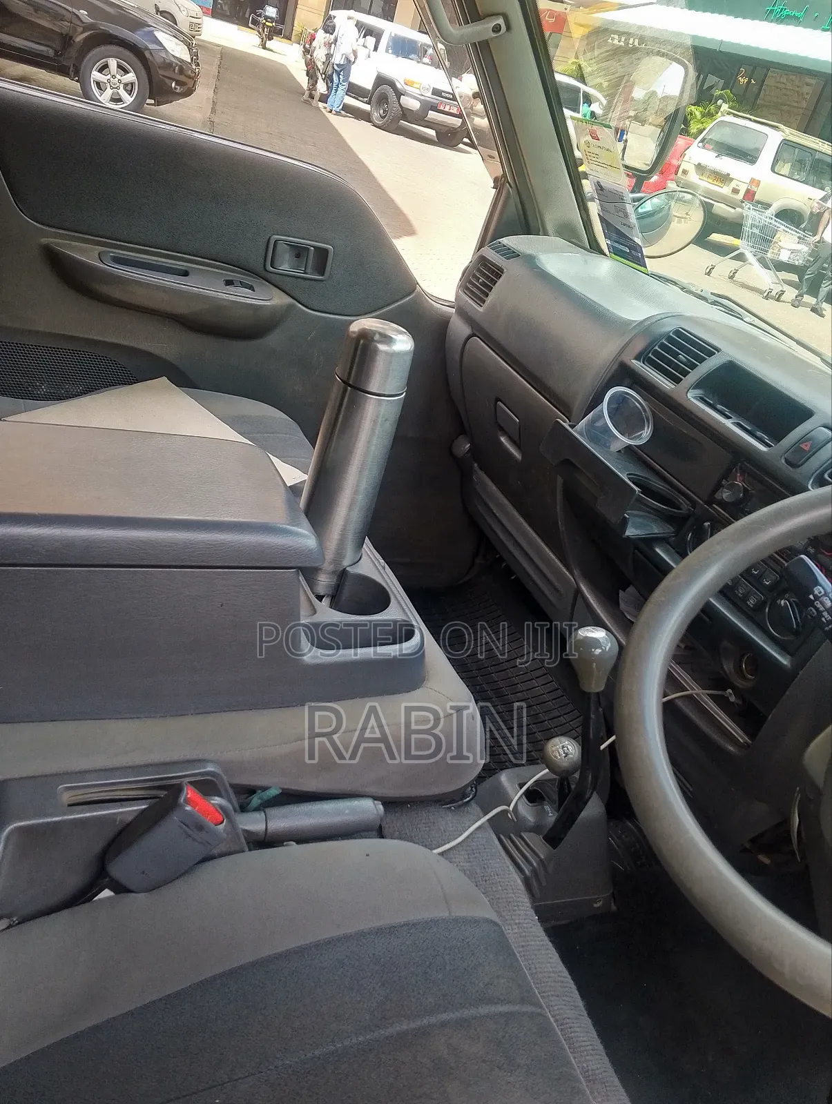 Nissan Vanette 2013 Grey