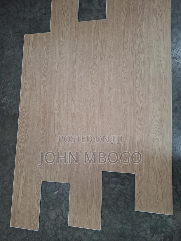 Quality Spc Flooring -5mm ,100 % Waterproof - thumbnail 3