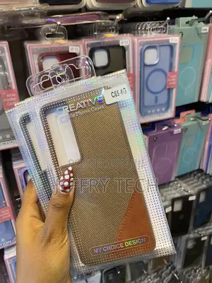 Miliki Realme C65 4g Luxury Carbon Fiber Leather Case