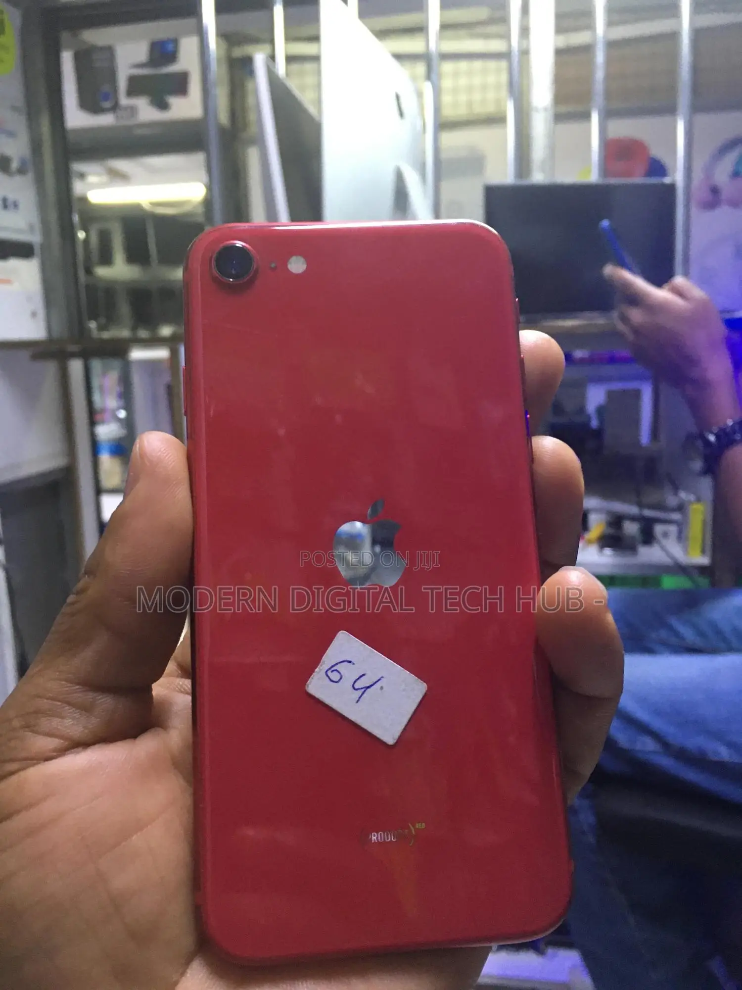 Apple iPhone SE (2020) 64 GB Red