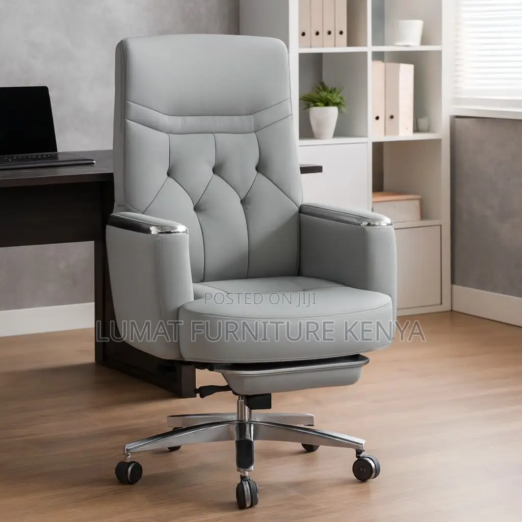 Ergonomic Executive Chair With Leg Support