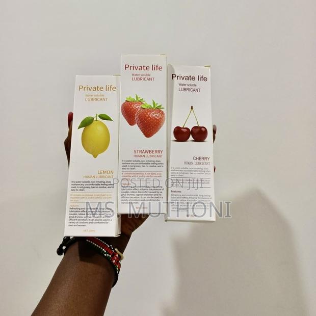Private Life Water Based Sex Lubricant - thumbnail 3