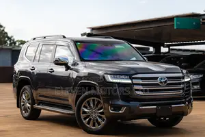 Toyota Land Cruiser 2023 Gray