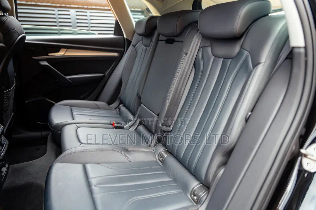 Audi Q5 2.0T Premium AWD quattro 2019 Black