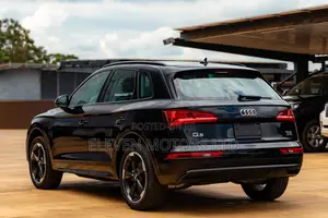 Audi Q5 2.0T Premium AWD quattro 2019 Black