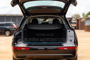 Audi Q5 2.0T Premium AWD quattro 2019 Black