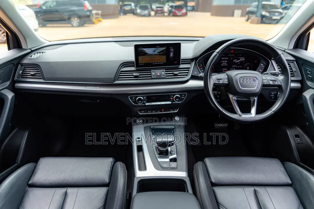 Audi Q5 2.0T Premium AWD quattro 2019 Black