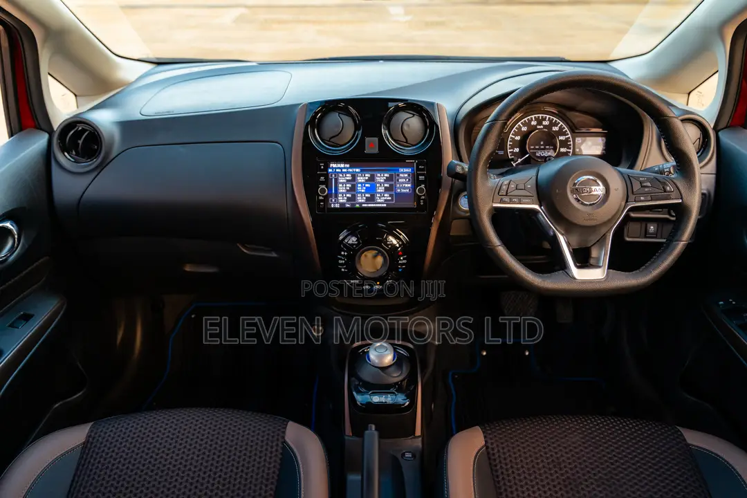 Nissan Note 2018 Red