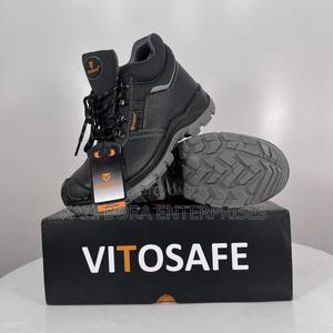 Safety Shoes - main view