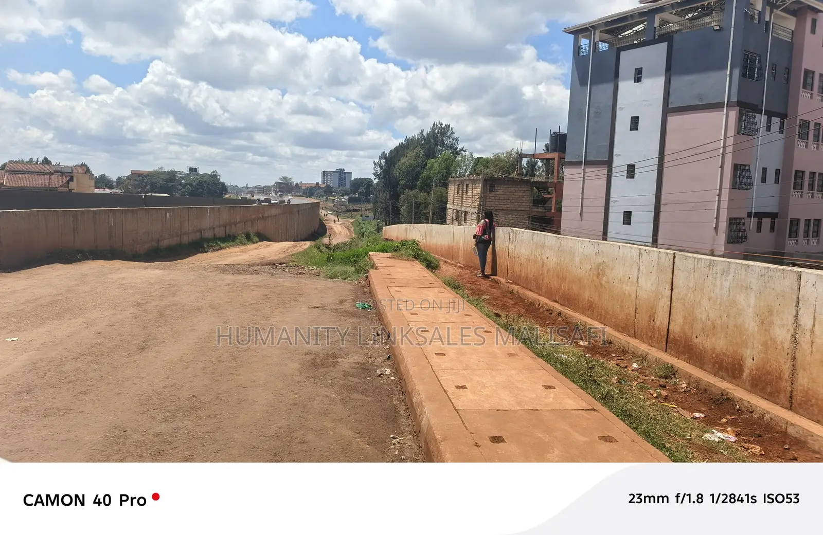 2 Floors Apartment, On A 50 By 100 Plot, 100m From Tarmac. Titled