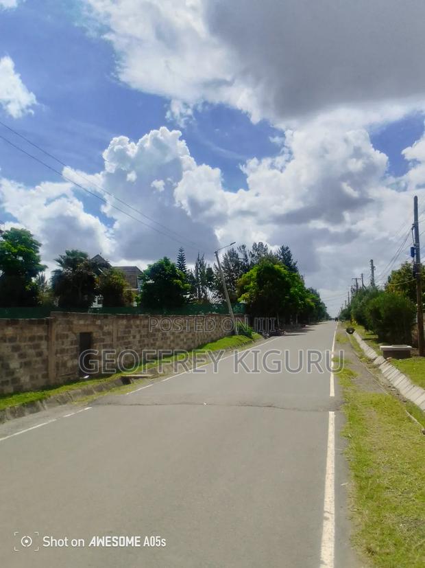 Half Acre Fronting Tarmack in Utawala - thumbnail 4