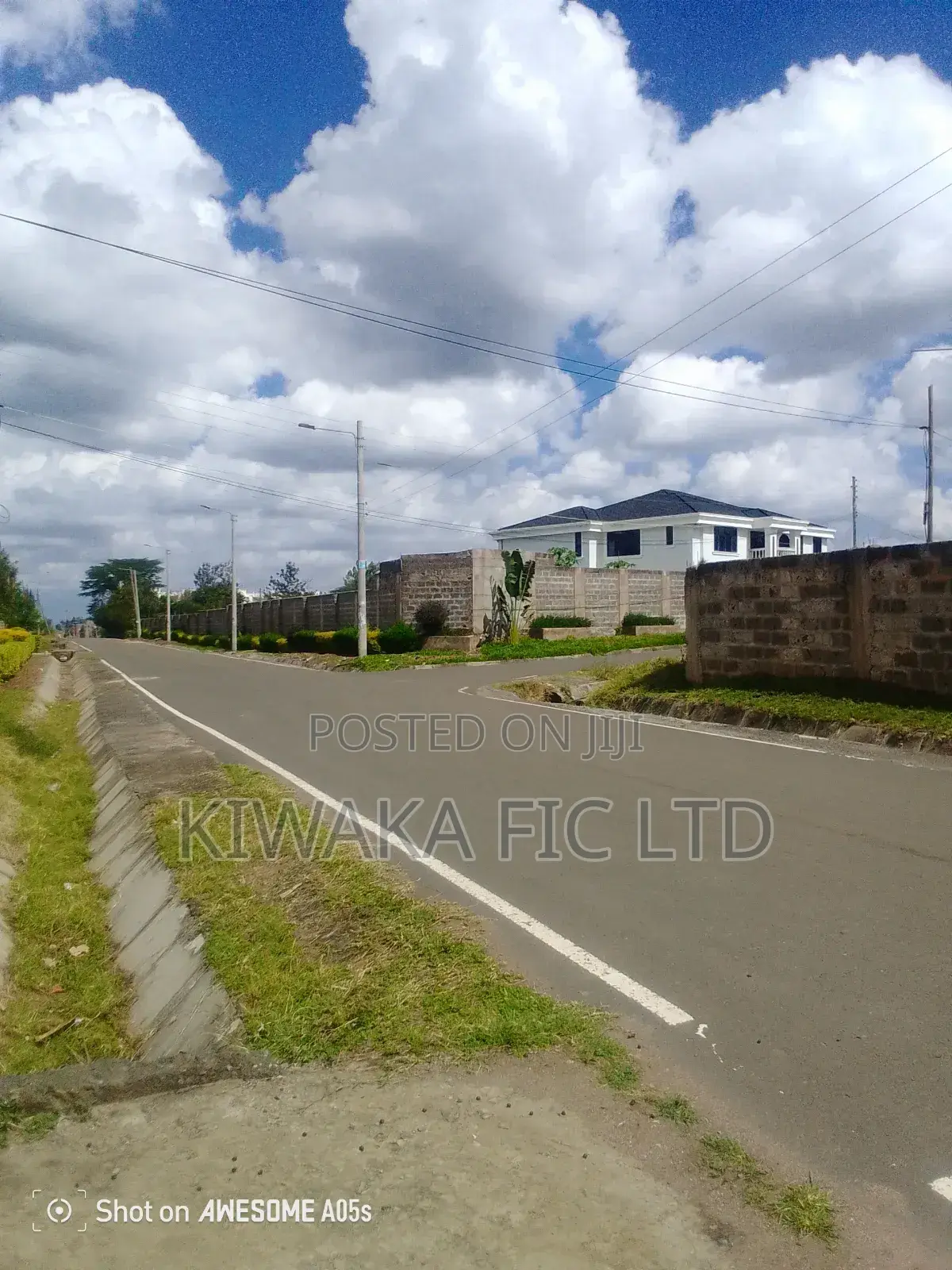 Half Acre Fronting Tarmack in Utawala