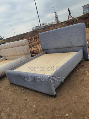 5x6 Chester Chester Bed - main view