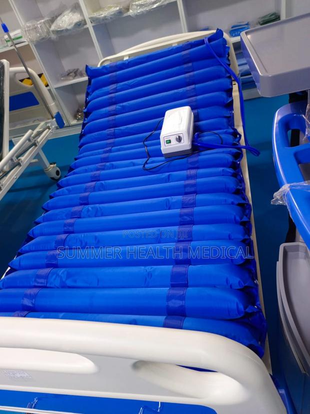Anti-Decubitus Mattress (Ripple Mattress)