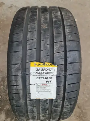255 /35 R19 Dunlop