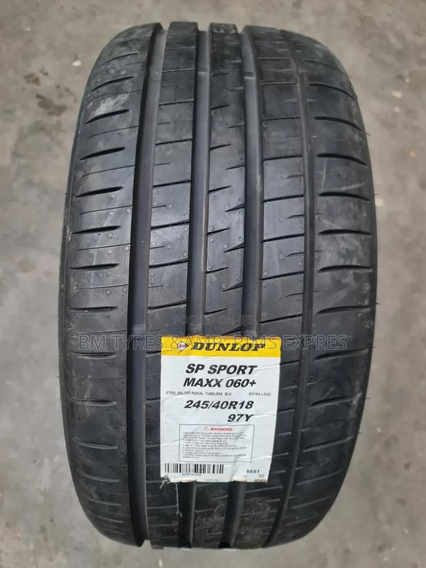 245 /40 R18 Dunlop - thumbnail 4