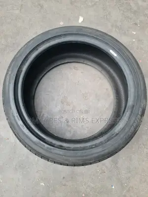 245 /40 R18 Dunlop