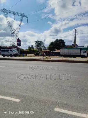 Half Acre Fronting Eastern Bypass