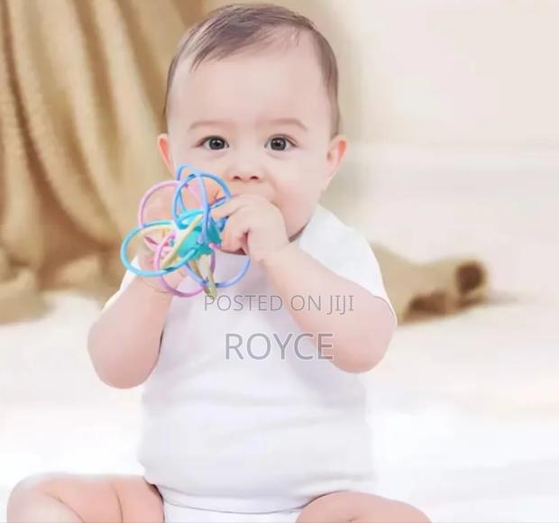 Manhattan Teether Ball - thumbnail 10