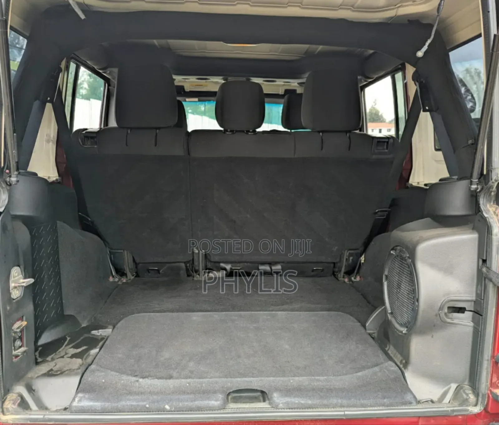 Jeep Wrangler Sahara 2013 Red