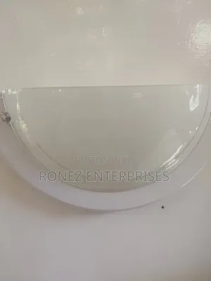 Half Moon Glass