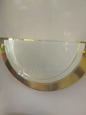 Half Moon Glass
