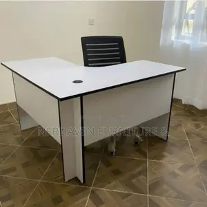 Ergonomic L-shape Desk – Maximize Space & Comfort