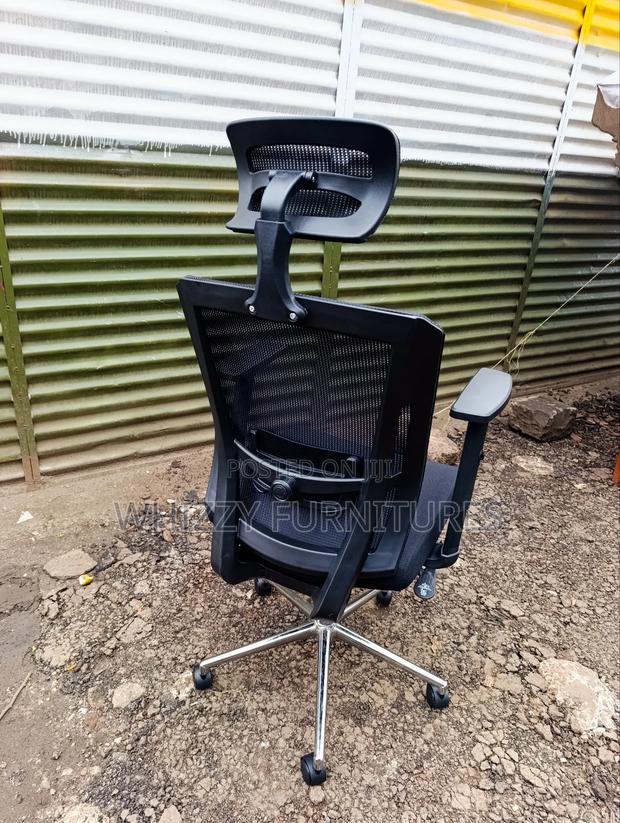 Office Chair/Ergonomic Office Chair - thumbnail 2