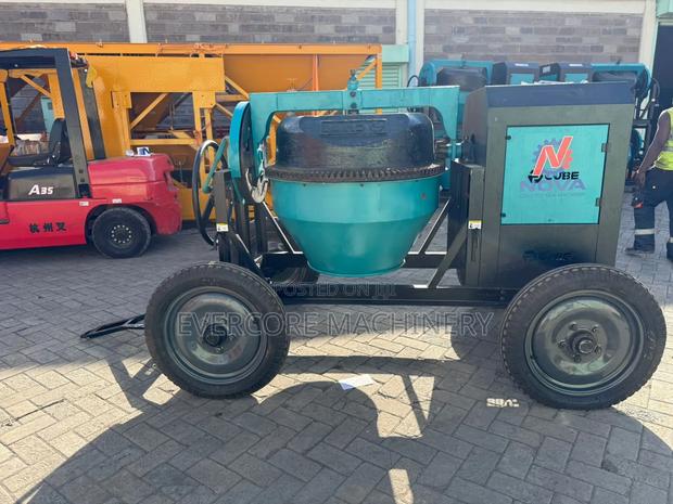 Indian 500l Diesel Concrete Mixer Machine. - main view