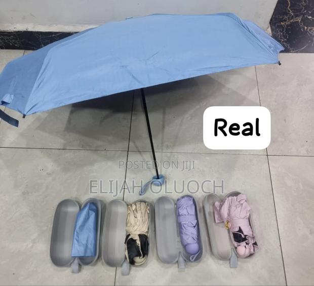 Wine Bottle Shape Mini Compact Foldable Umbrella - thumbnail 3