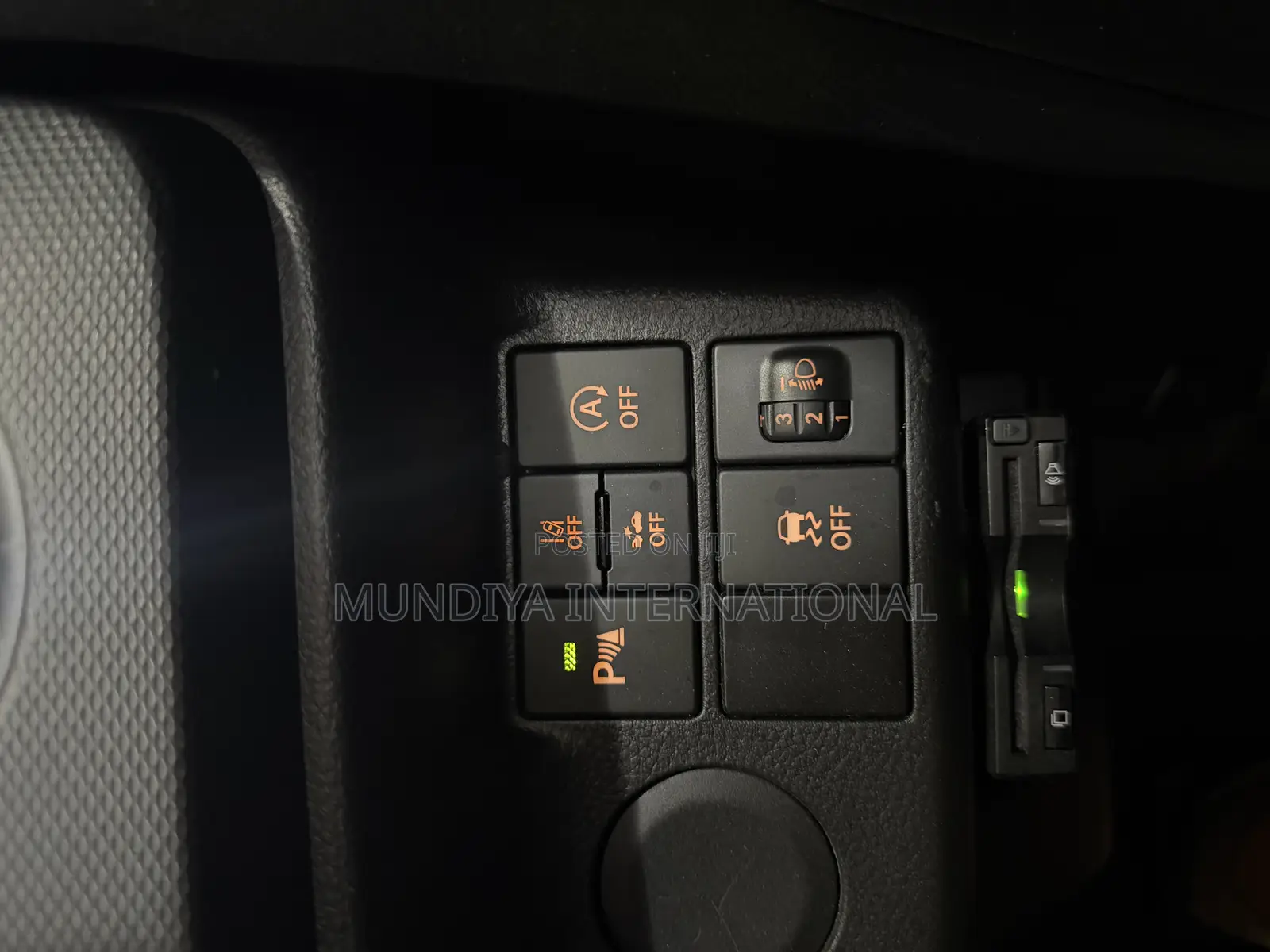 Suzuki Alto 660cc AWD 2020 White