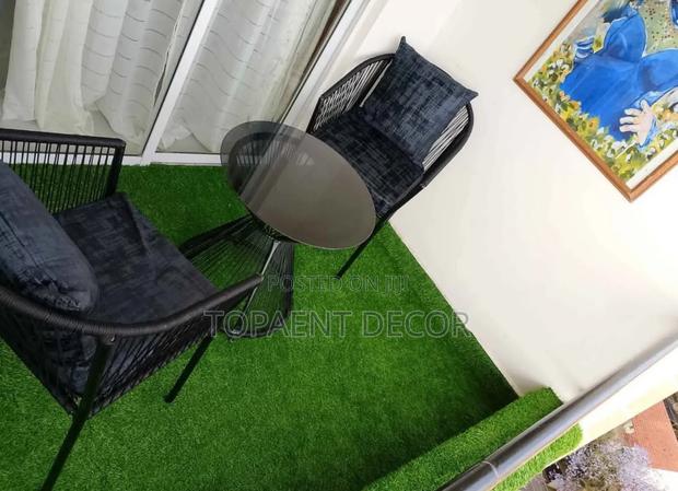 Zero Maintenance Balcony Artificial Grass - main view