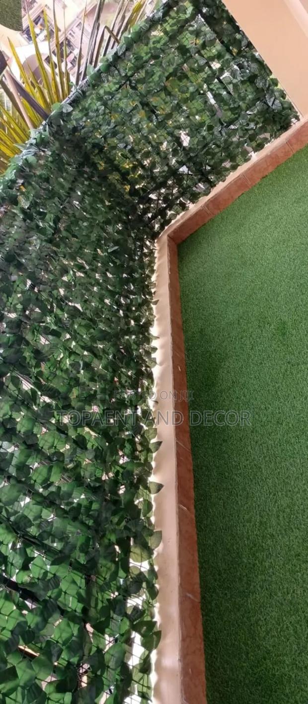 High Density Privacy Fence With Natural Look
