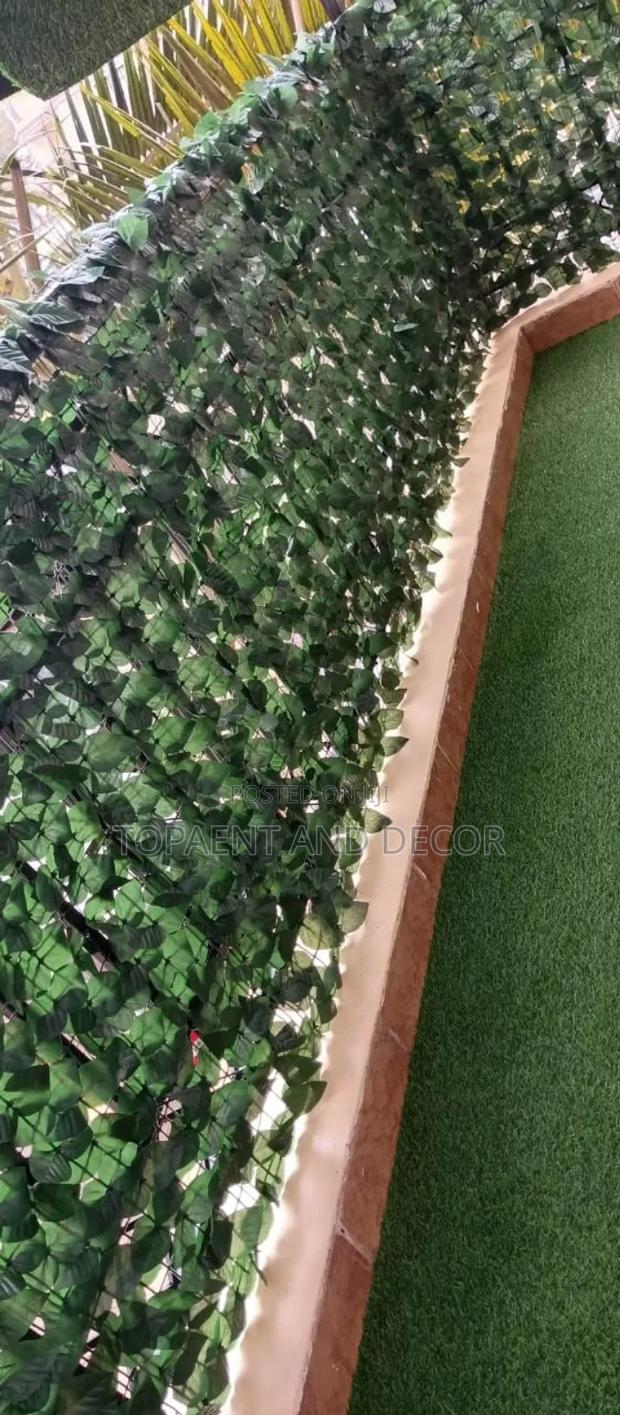 Evergreen Synthetic Privacy Fence for Balcony Cover