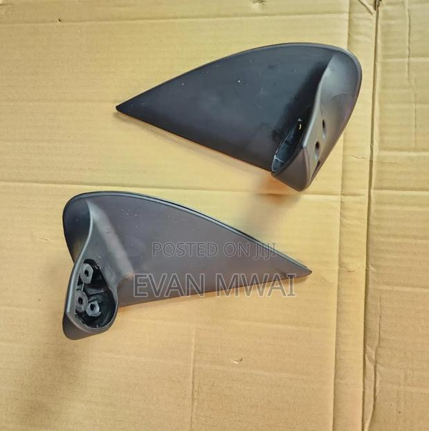 Toyota Vigo 2010 Side Mirror Base - main view