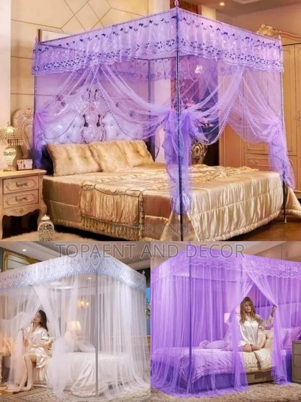 King-Size Four Stand Mosquito Net Spacious and Ventilated - main view