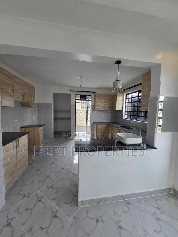 4bdrm Bungalow in Kitengela for sale - thumbnail 8