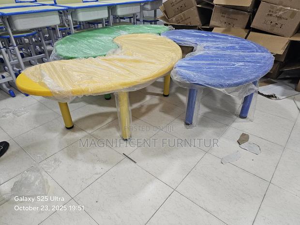 Adam Beanshaped Tables - thumbnail 2