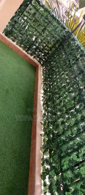 Luxurious Wind Breaker Artificial Green Balcony Privacy Fence