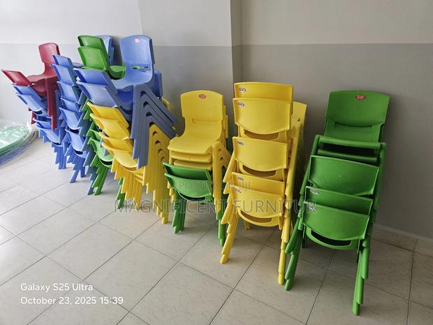 Alessia Kids Chairs - thumbnail 2