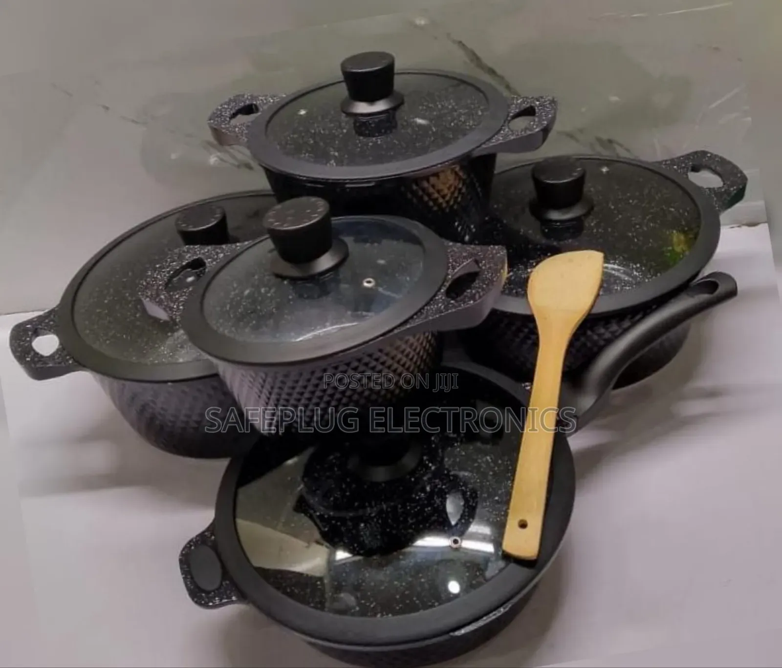 Cookware /Bosch 11pc Pots/Pans W/ Silicone Lids | 