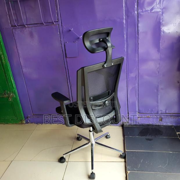 Ergonomic Office Chairs With Adjustable Headrest - thumbnail 3