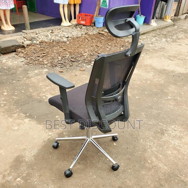 Ergonomic Office Chairs With Adjustable Headrest - thumbnail 4