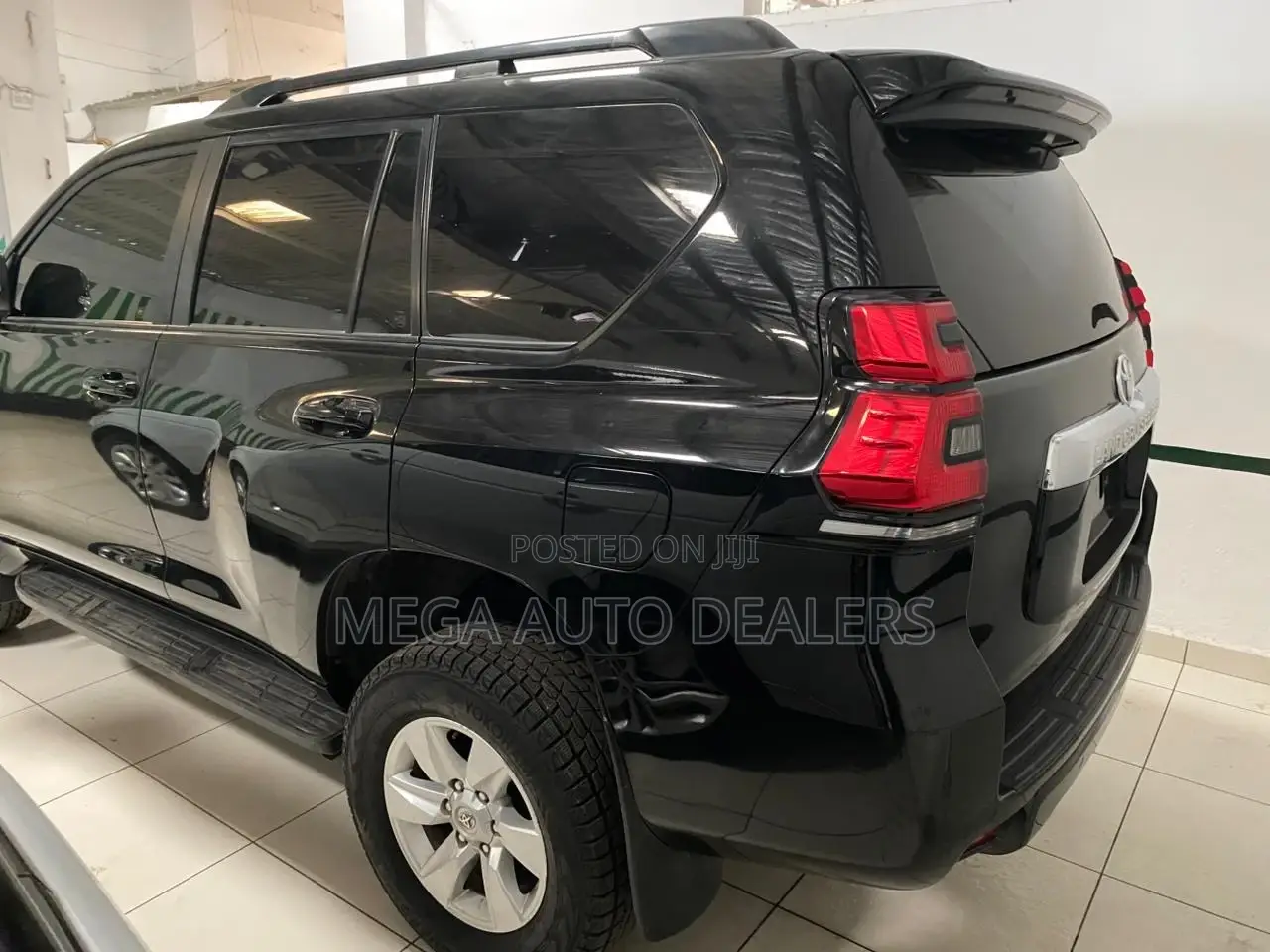 Toyota Land Cruiser Prado 2018 Black