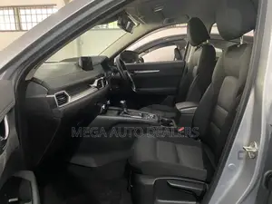 Mazda CX-5 2018 Silver