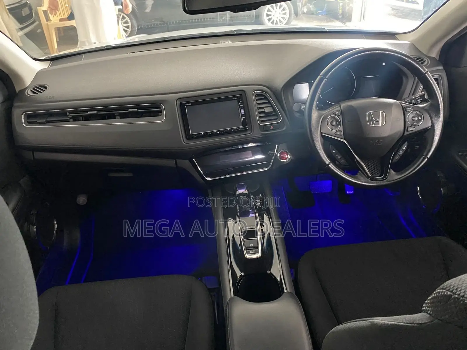 Honda Vezel 2018 White