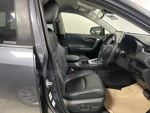Toyota RAV4 2019 Gray