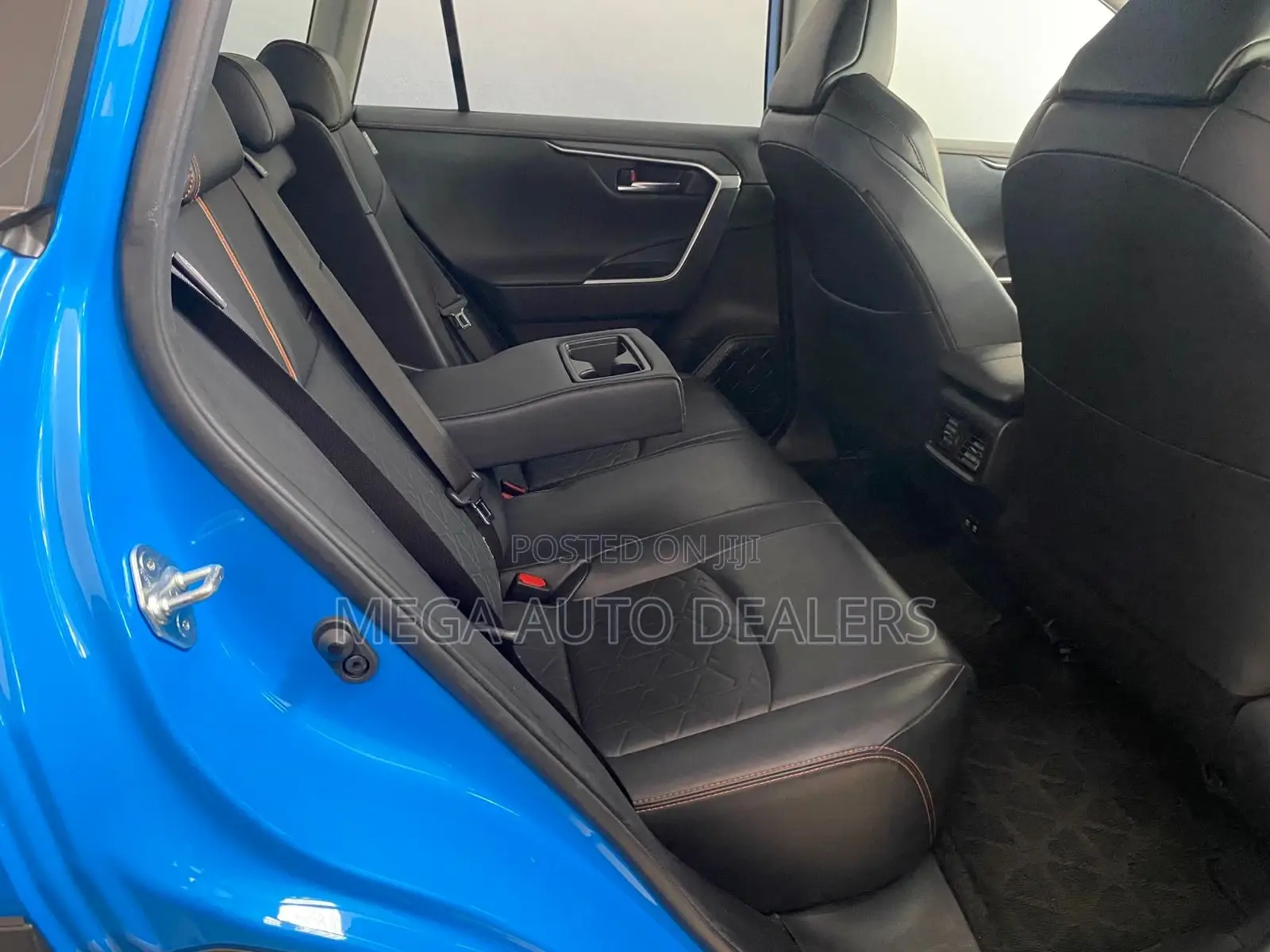 Toyota RAV4 2019 Blue